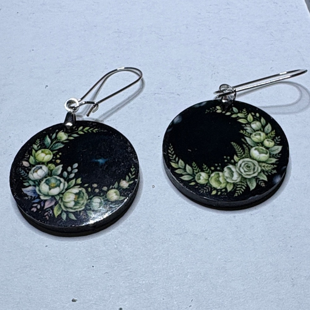 Floral moon earrings